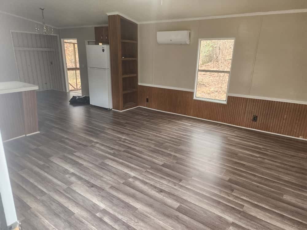 39 Poplar Dr - Photo 4 of 13