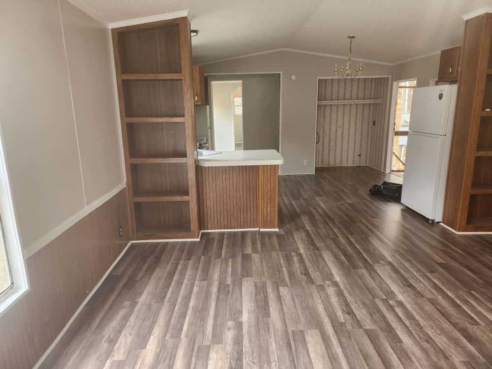 39 Poplar Dr - Photo 5 of 13