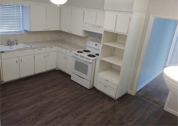 5511 Playa Way #1 - Photo 7 of 15