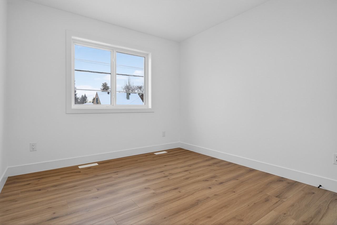 9232G 85 St Nw #5 - Photo 2 of 6