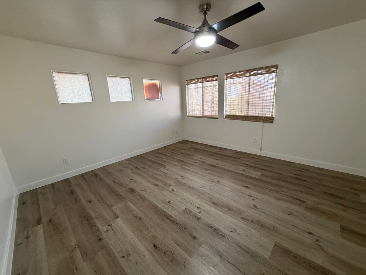 9248 Grassy Weep Ct - Photo 4 of 10