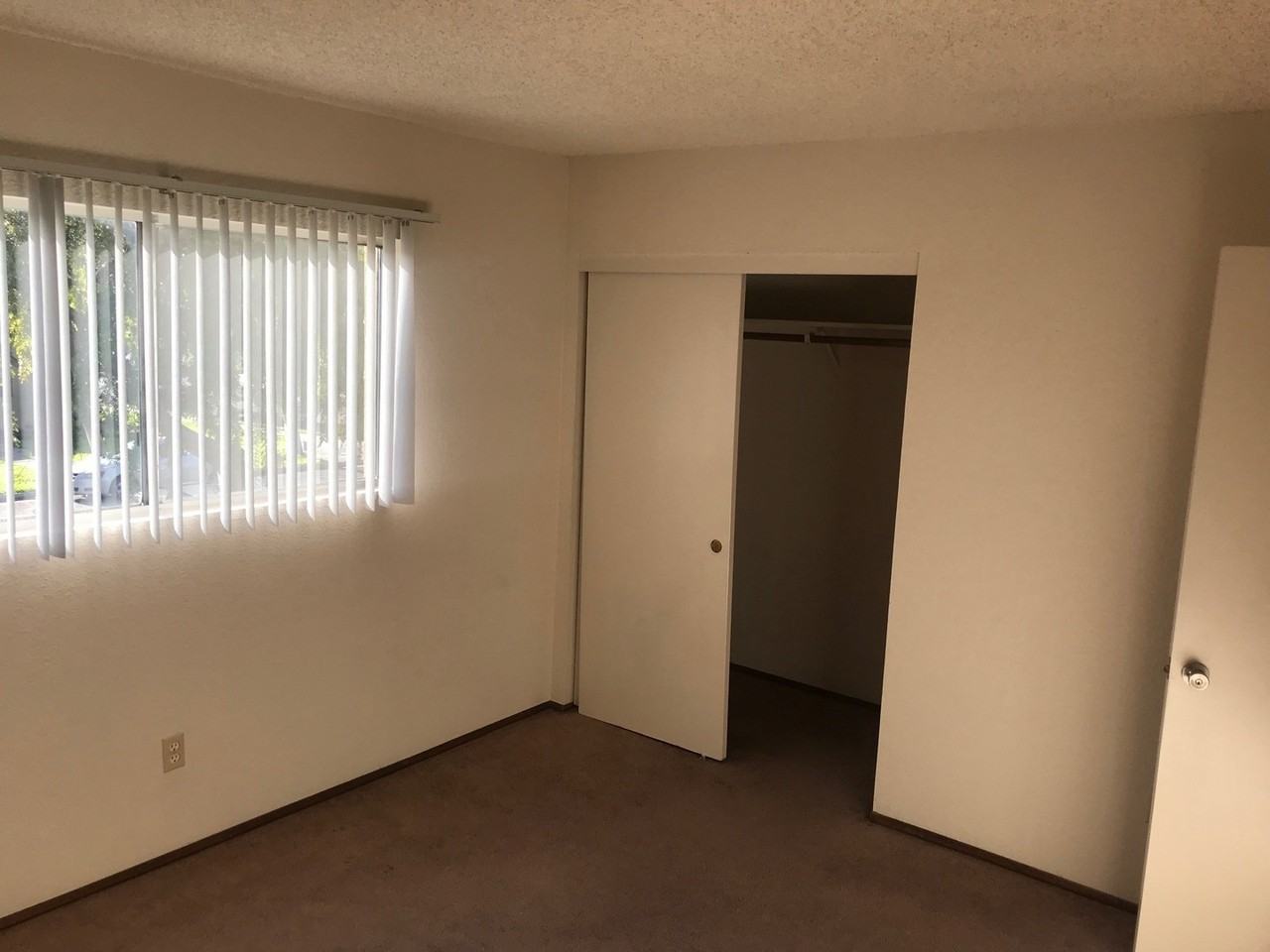 153 Brightwood Ave #A - Photo 5 of 9