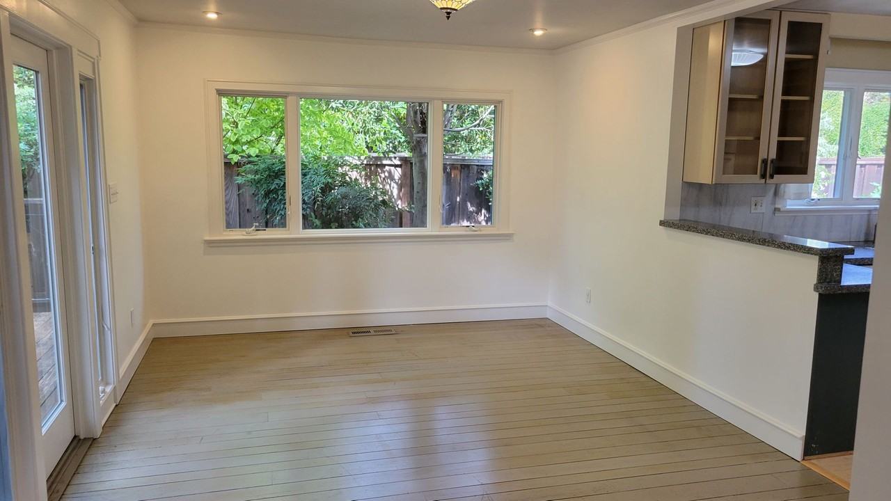 1461 Livorna Rd - Photo 5 of 21