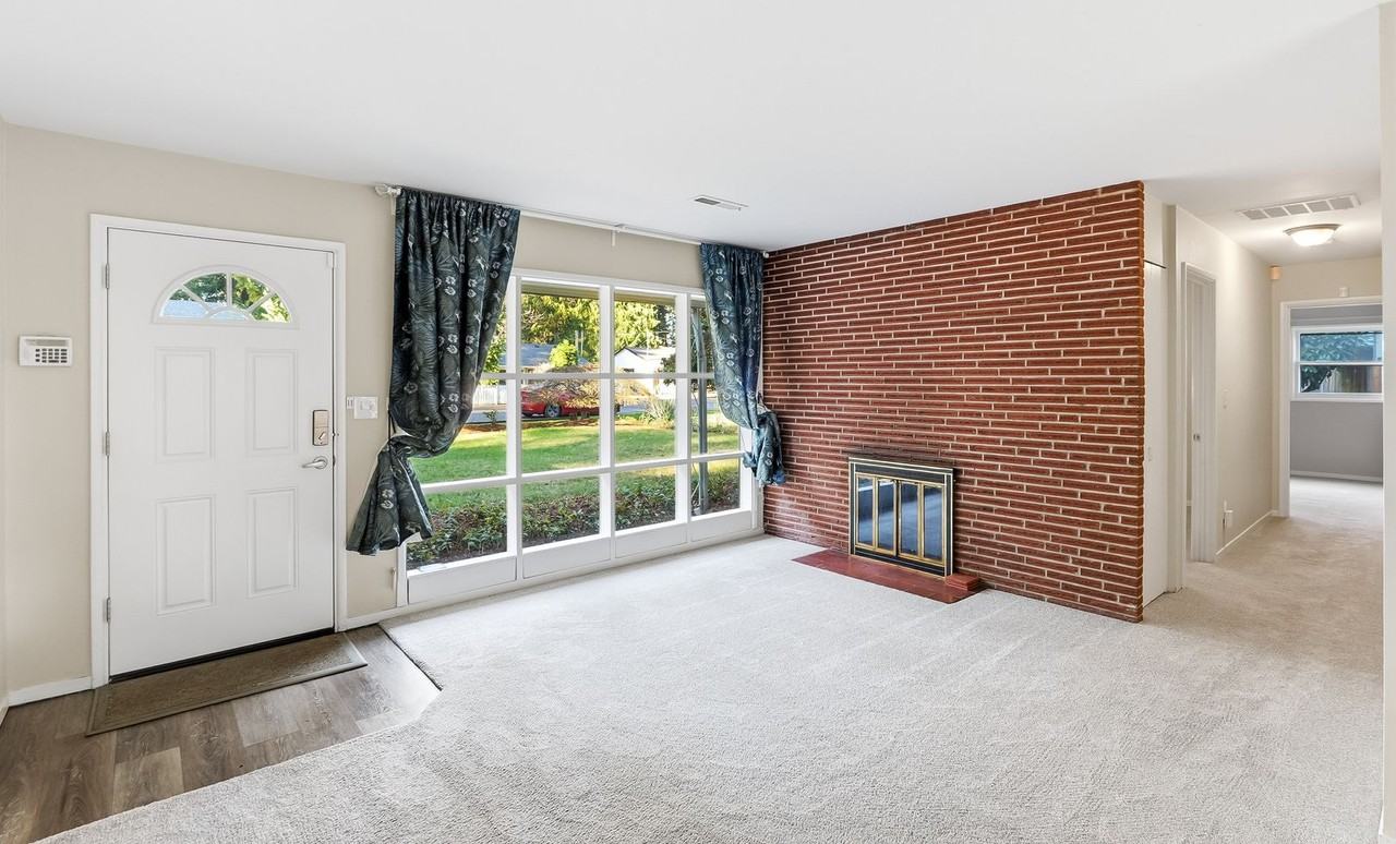 1206 Ne 111th Ave - Photo 4 of 21