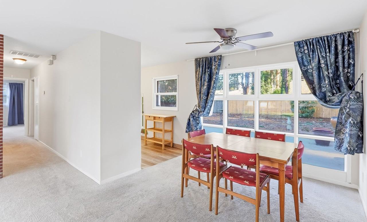 1206 Ne 111th Ave - Photo 7 of 21