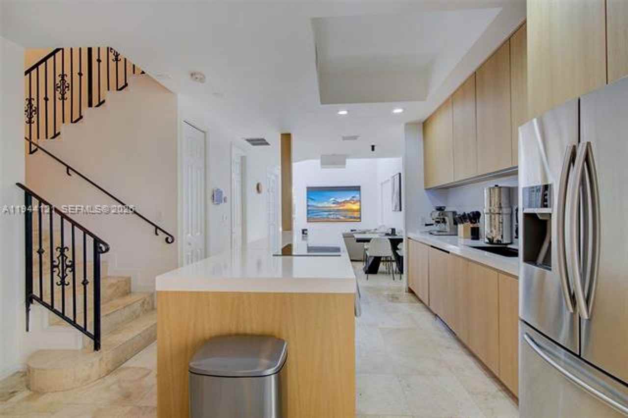 4867 4867 Ponce De Leon Blvd th A - Photo 5 of 36