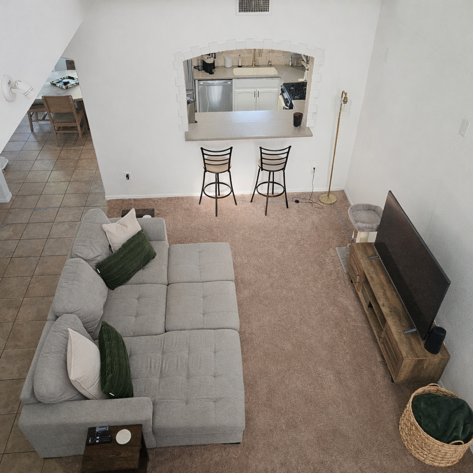 10489 S Avenida La Primera - Photo 4 of 28