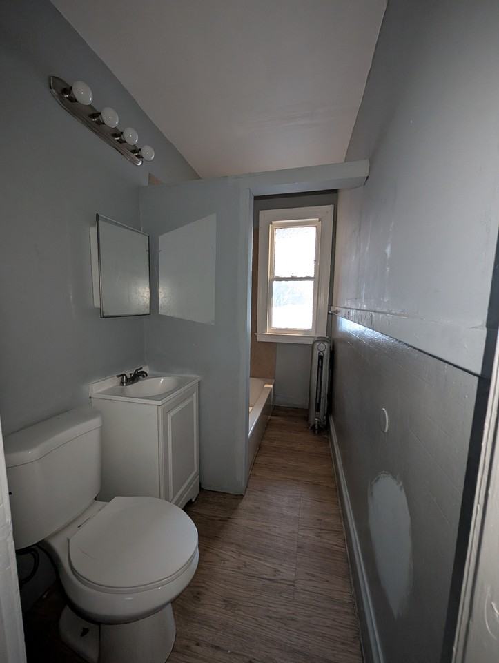 1069 Capitol Avenue - Photo 6 of 11