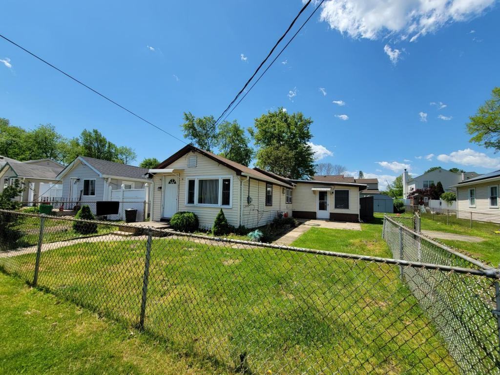 53 Salem Pl - Photo 2 of 41