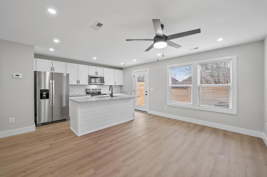 116 Shipman Dr - Photo 5 of 26