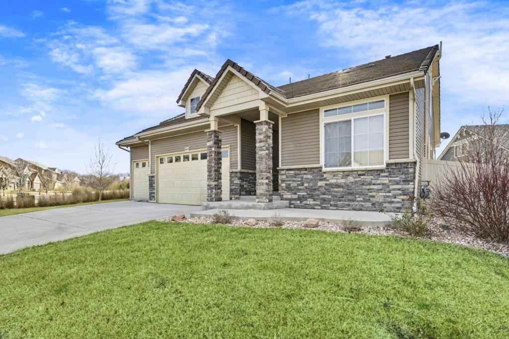 4854 Saddlewood Cir - Photo 2 of 20