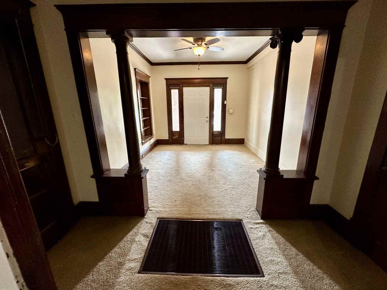 1212 8th St - Photo 2 of 11