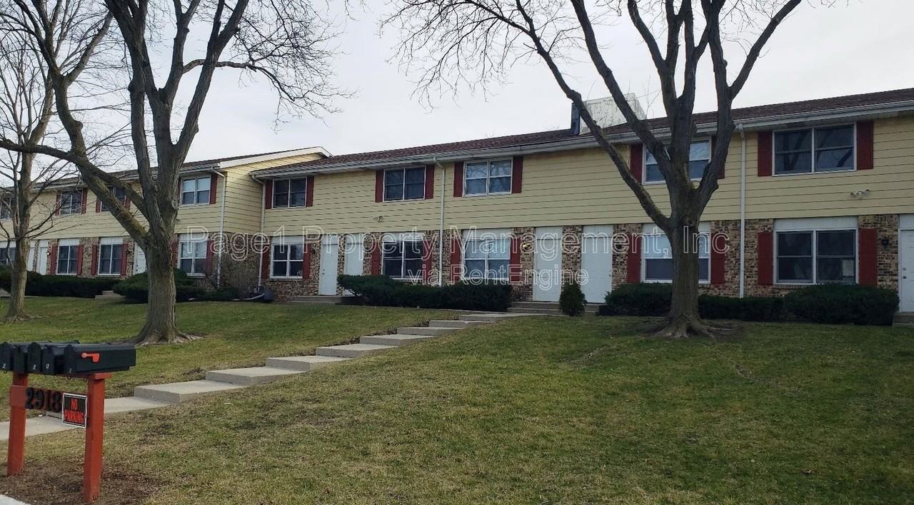 2918 Grinnell Ct #13 - Photo 2 of 8