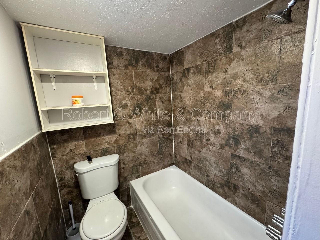 219 Park St #2 - Photo 7 of 12