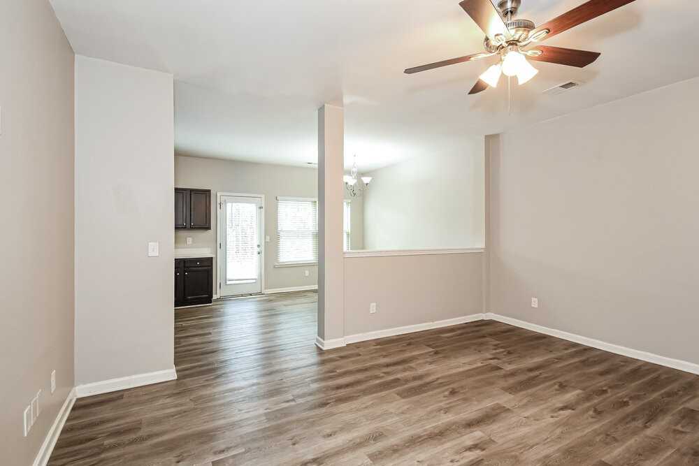 47 Trotter Ct - Photo 5 of 17