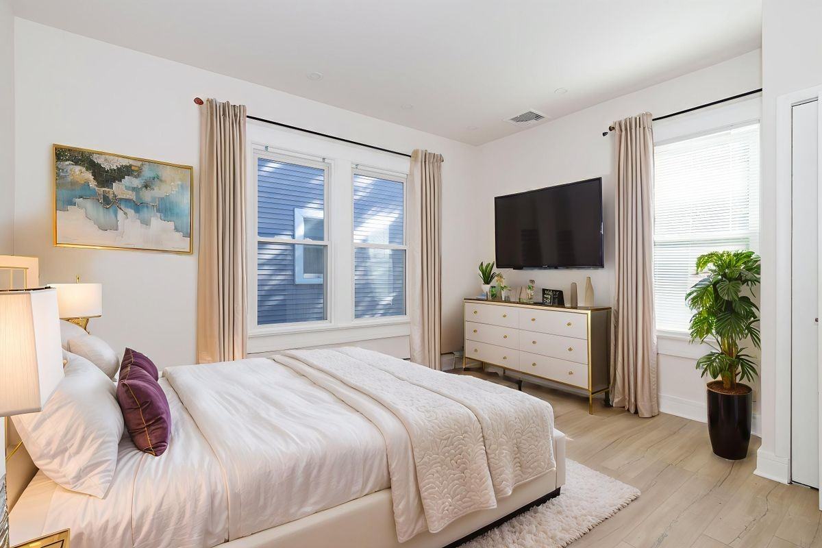 48 Budd St ##1 - Photo 4 of 8