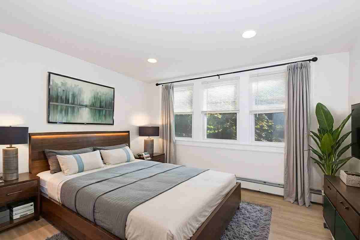 48 Budd St ##1 - Photo 5 of 8