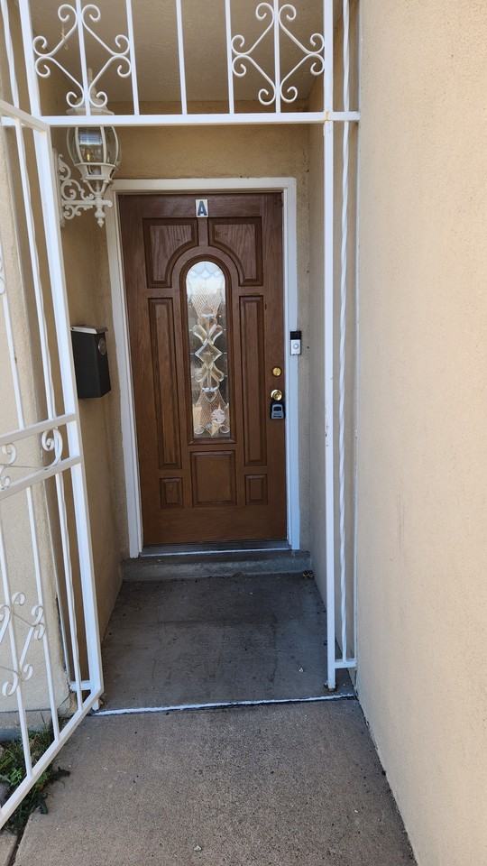 2924 Palo Verde Dr Ne #A - Photo 5 of 36