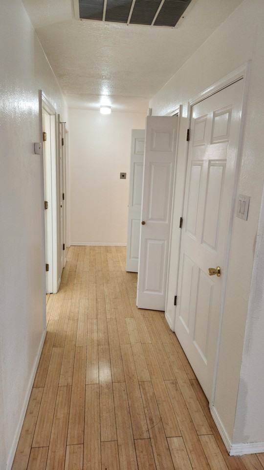 2924 Palo Verde Dr Ne #A - Photo 7 of 34