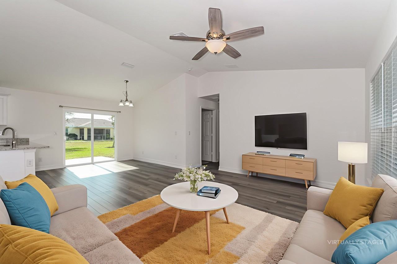 106 Nw 24th Ter - Photo 2 of 17