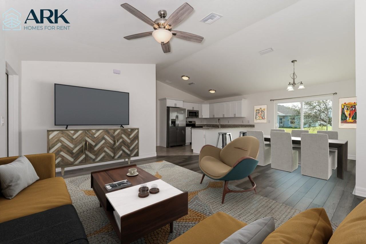 106 Nw 24th Ter - Photo 5 of 17