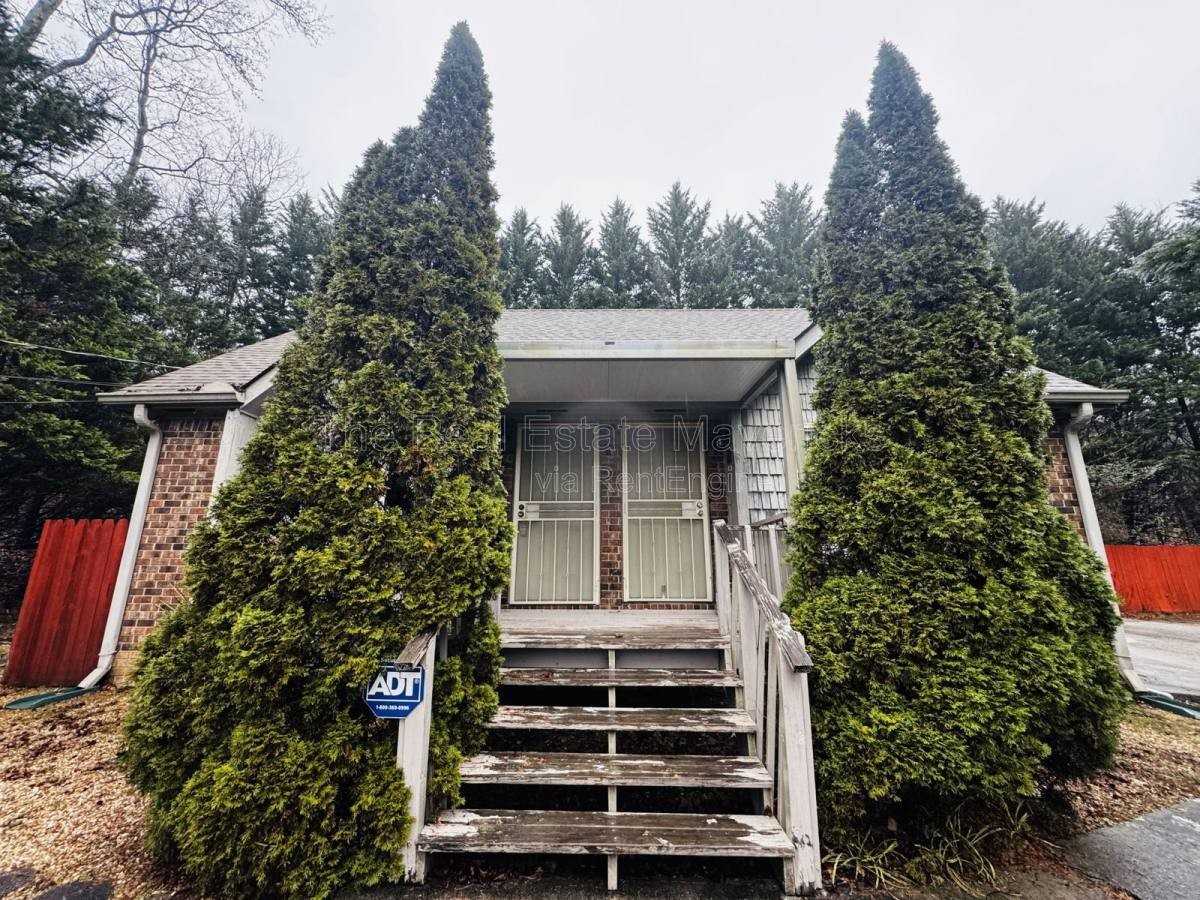 4602 Delashmitt Rd #A - Photo 3 of 10