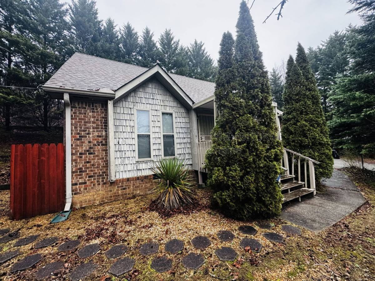 4602 Delashmitt Rd #A - Photo 2 of 10