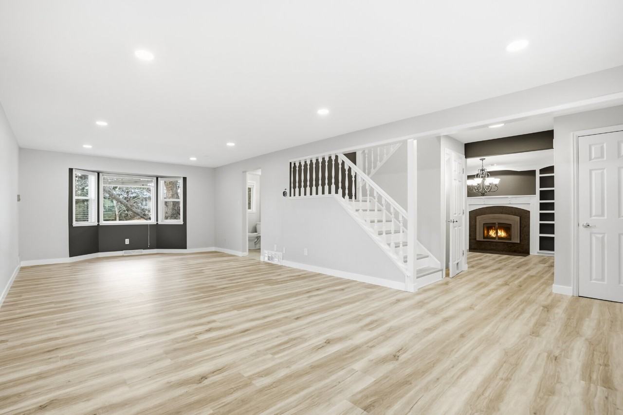 2351 S Garland St - Photo 2 of 33