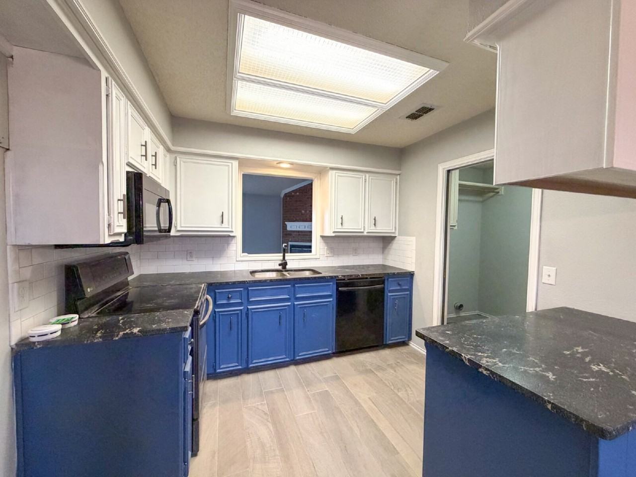 9706 Aberdeen Ave - Photo 6 of 13