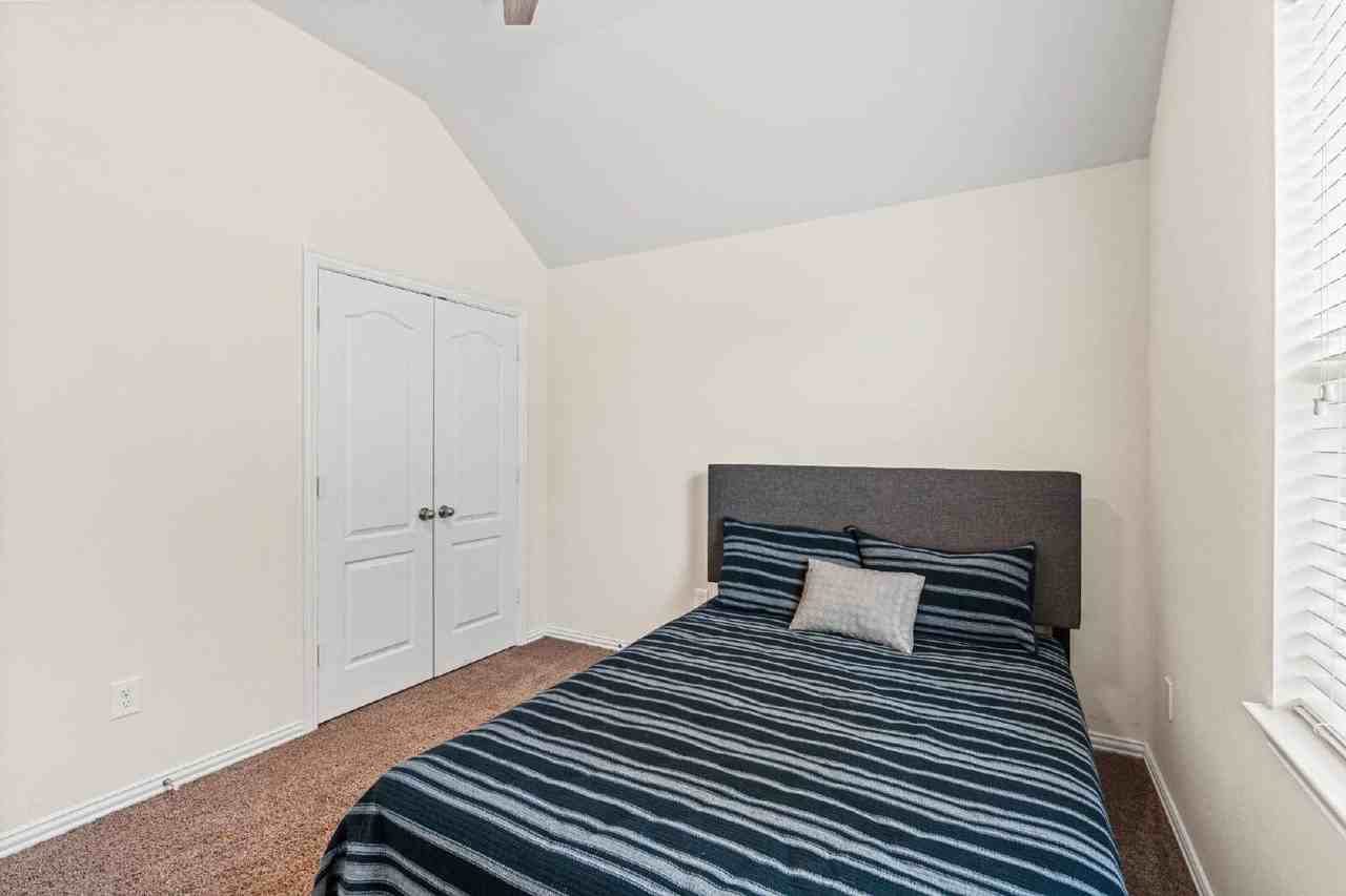 3012 Broadhaven Dr - Photo 2 of 15