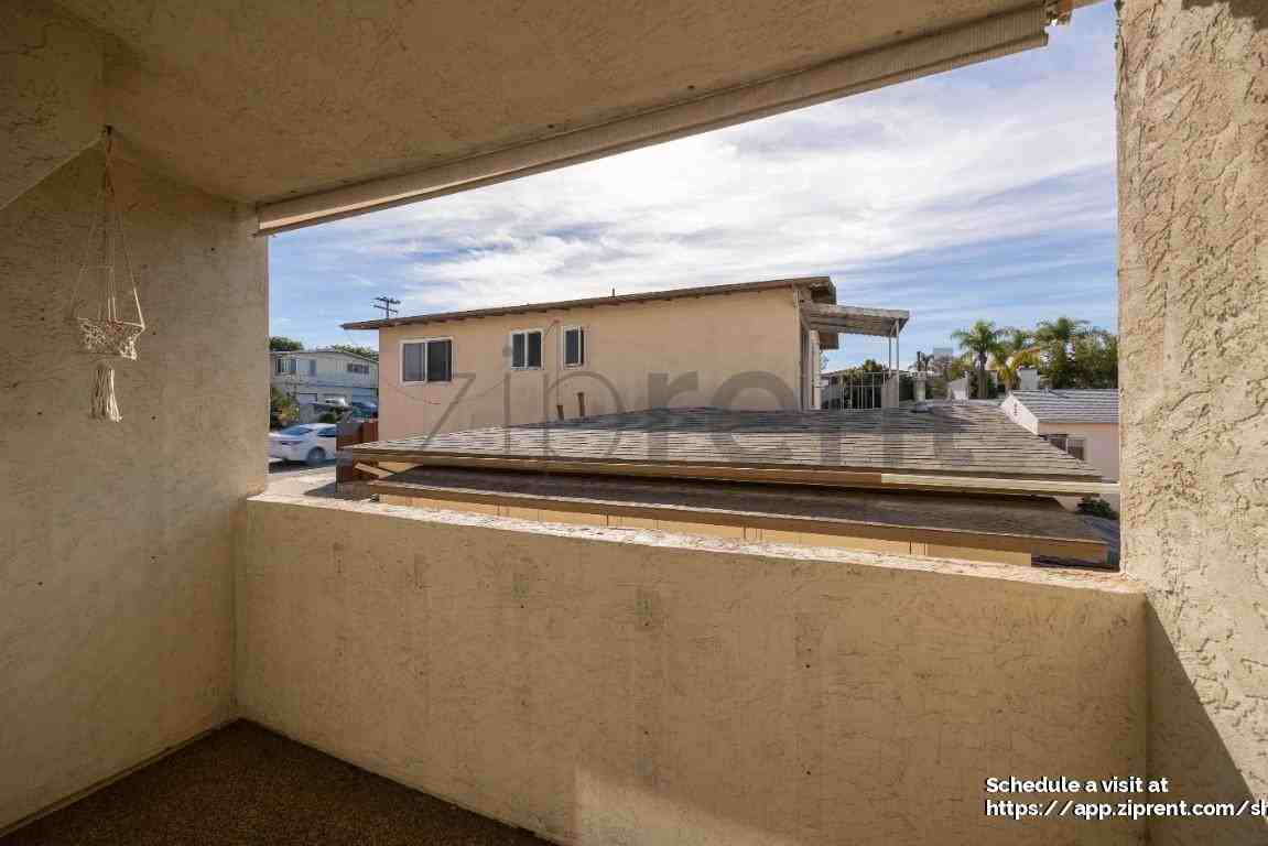 4517 College Way #K - Photo 5 of 20