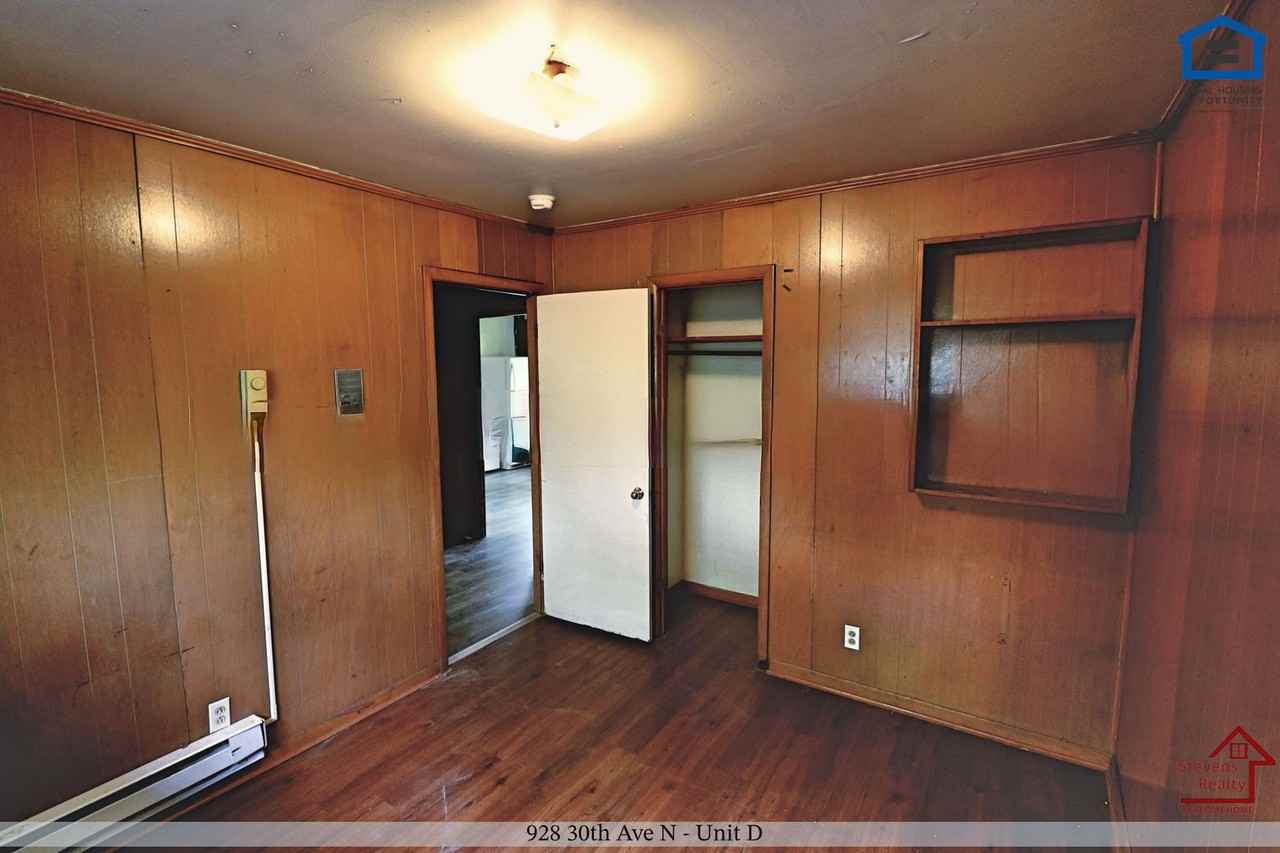 928 30th Ave N #D - Photo 3 of 7