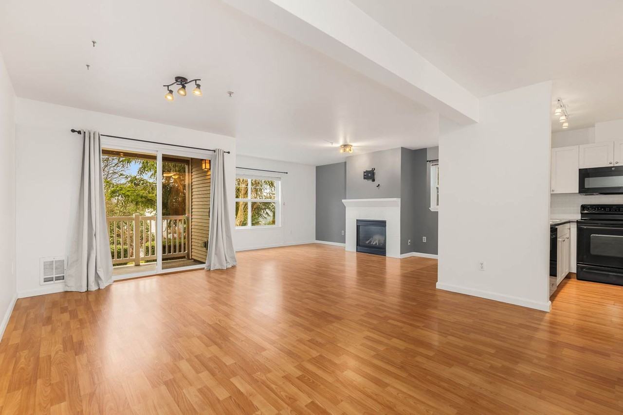 23420 Se Black Nugget Rd #F104 - Photo 2 of 16