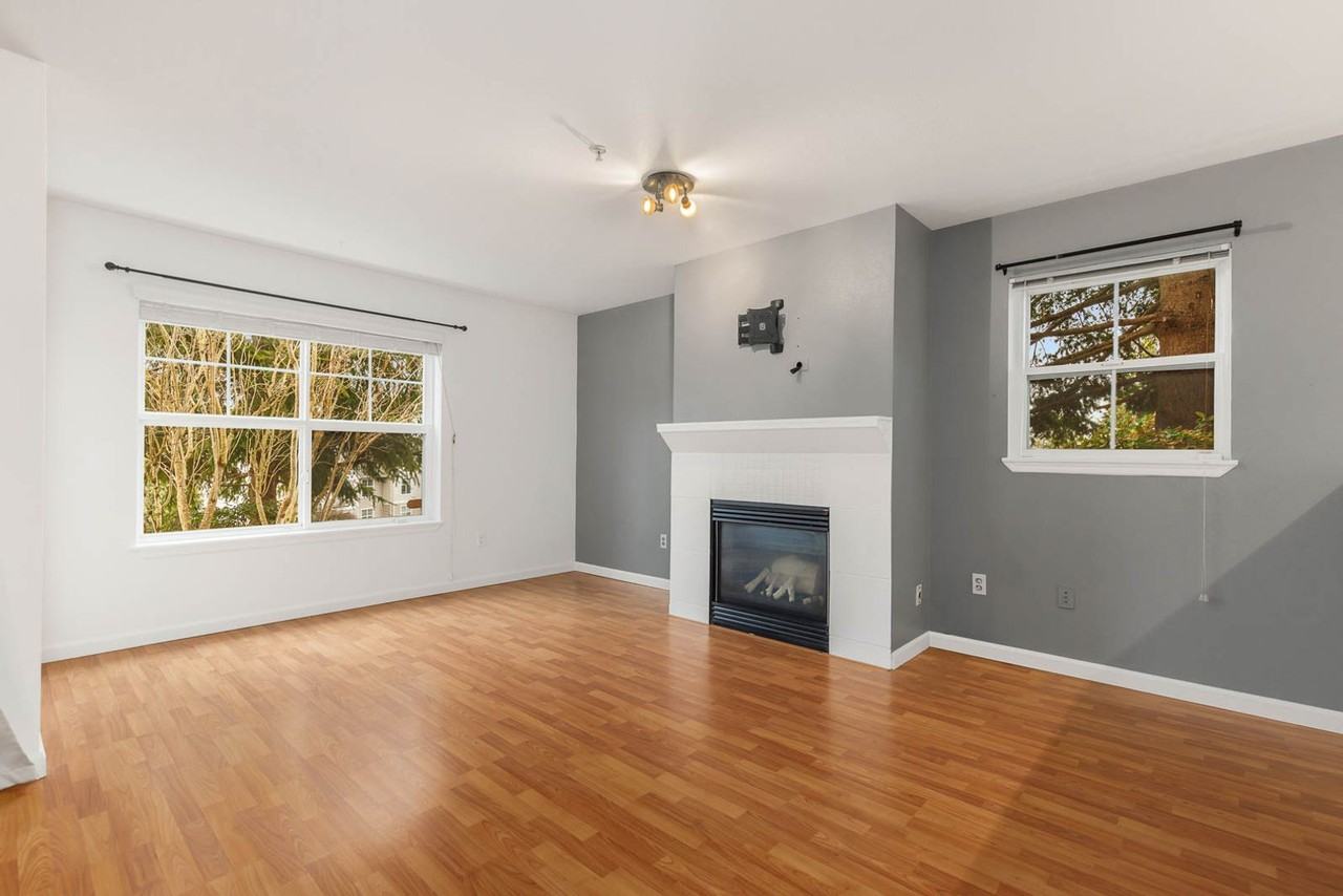 23420 Se Black Nugget Rd #F104 - Photo 4 of 16