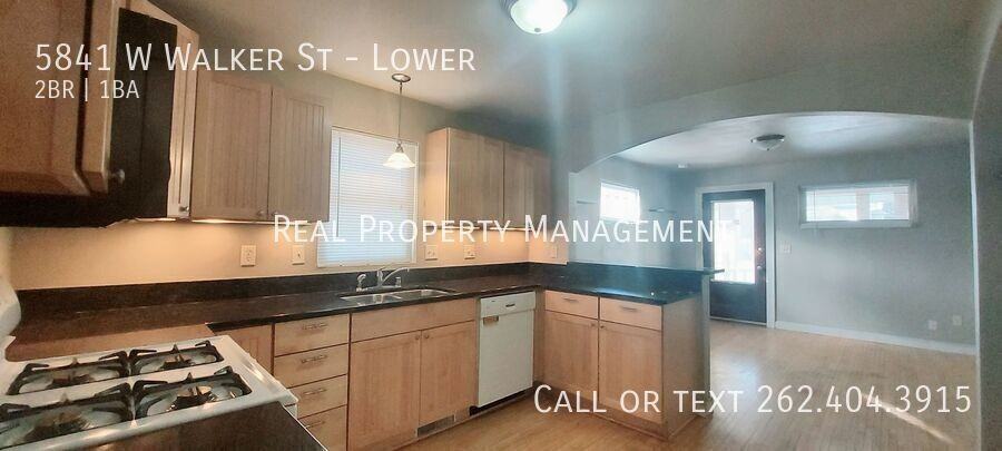 5841 W Walker St - Photo 2 of 16