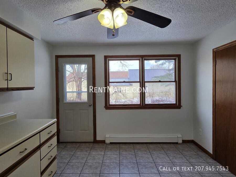 2 Hartley St #5 - Photo 6 of 27