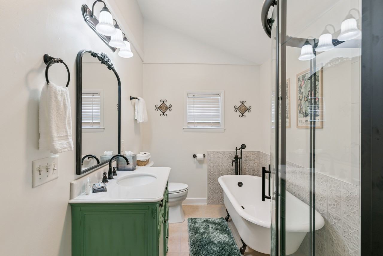 1915 Union St #1 - Photo 7 of 19