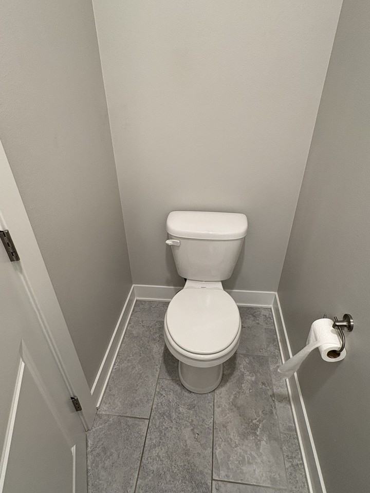 9674 Crowning Dr #1 - Photo 4 of 38