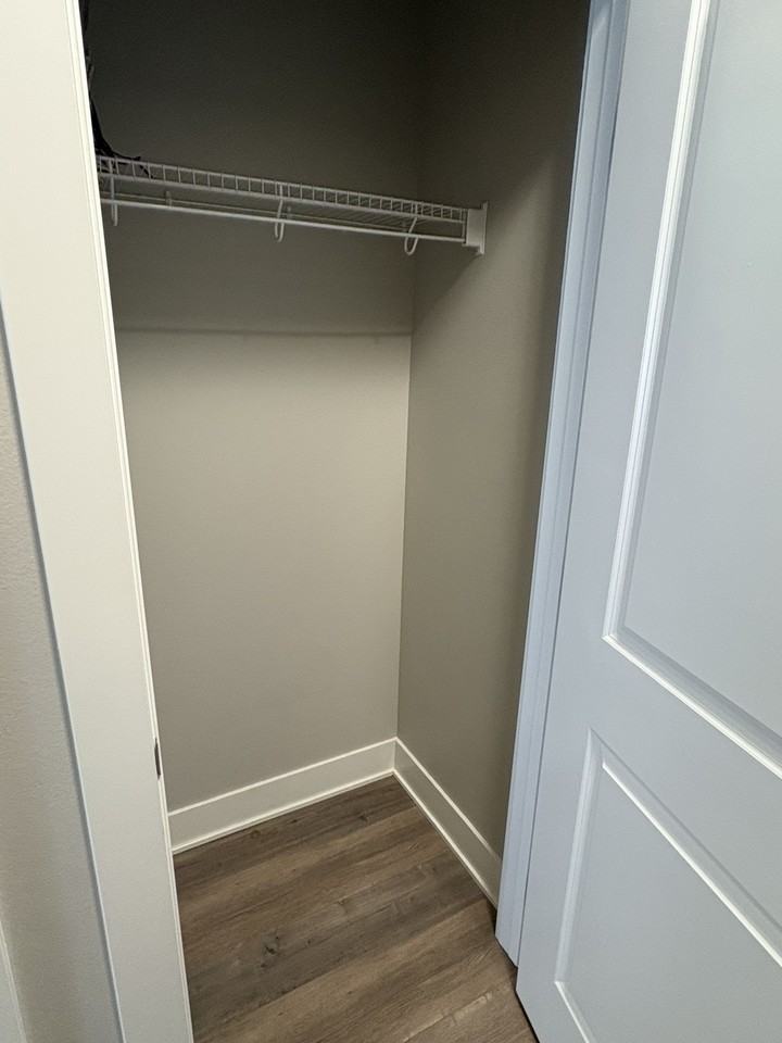 9674 Crowning Dr #1 - Photo 5 of 38