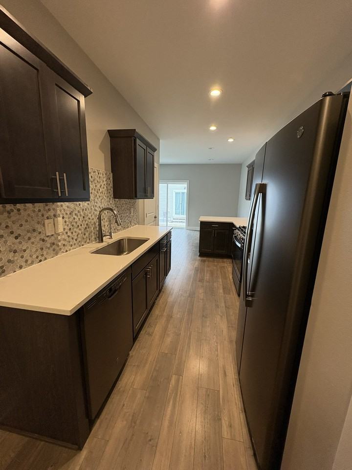 9674 Crowning Dr #1 - Photo 7 of 38