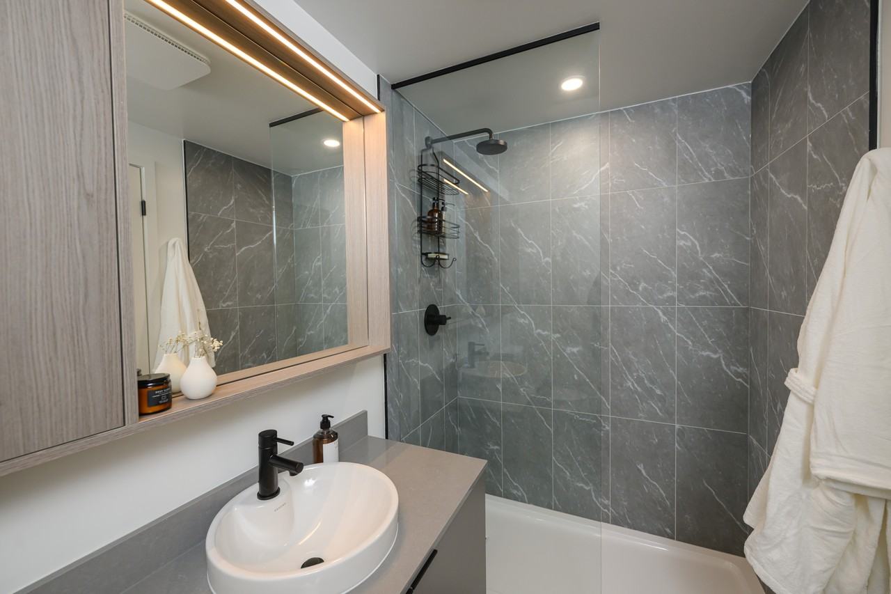 Story of Midtown Toronto - Photo 2 of 50