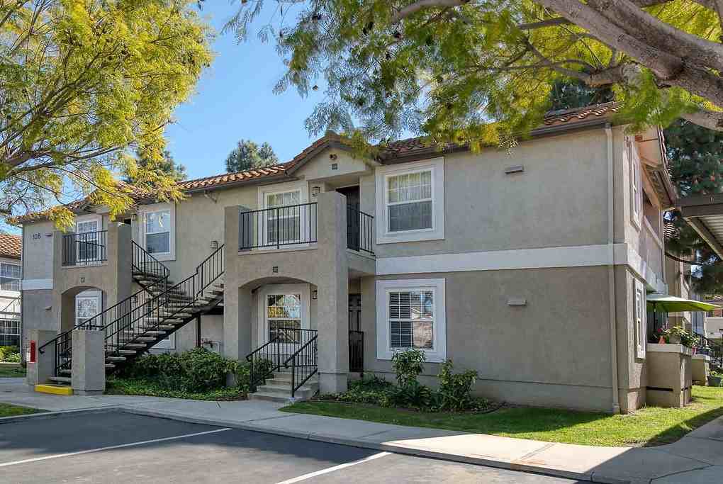 Camino Ruiz Square - Photo 2 of 31