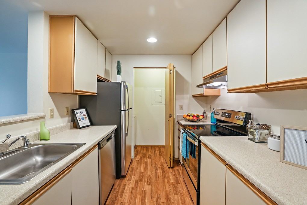 Canyon Pointe - Photo 7 of 41