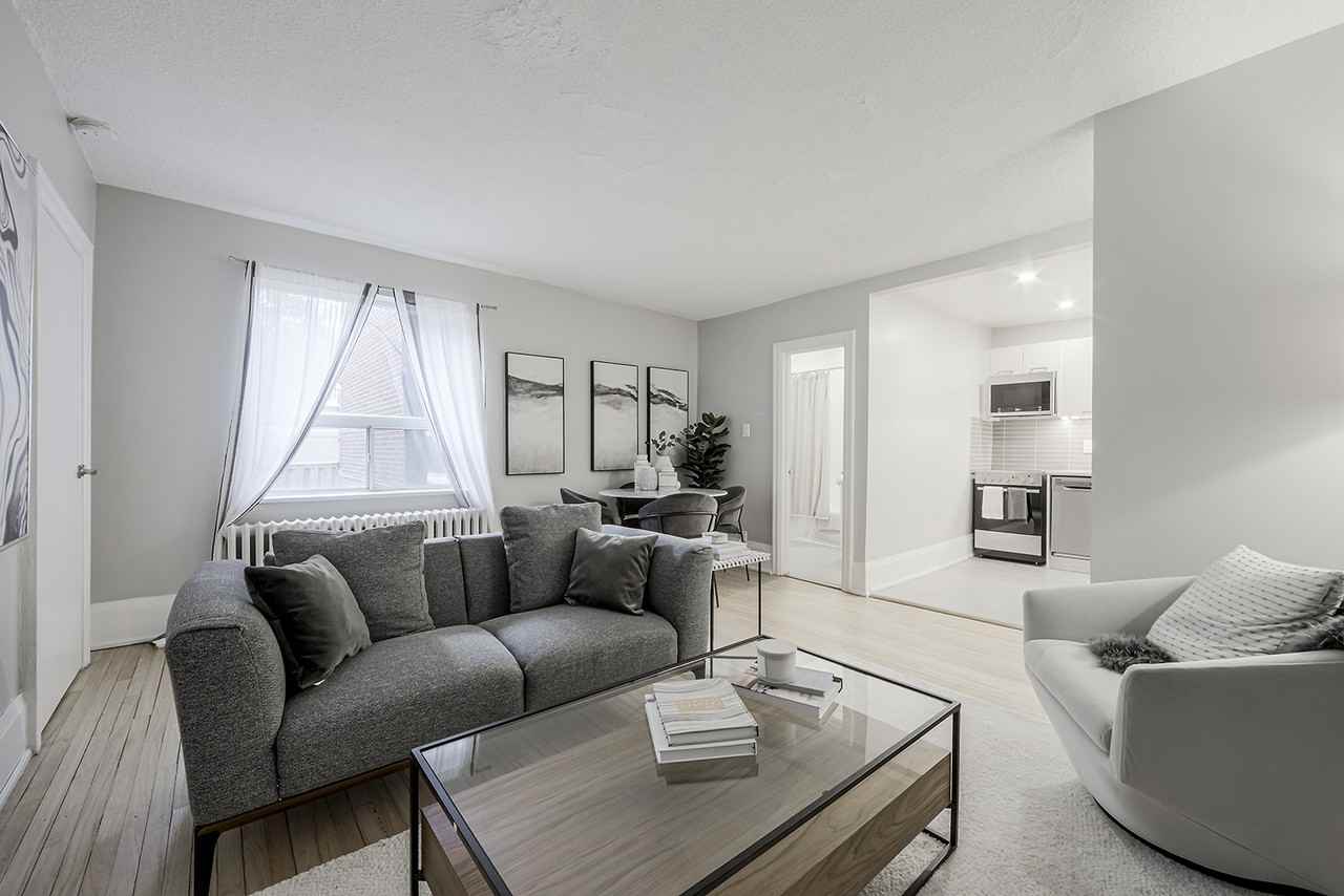 261 Vaughan - Photo 4 of 38