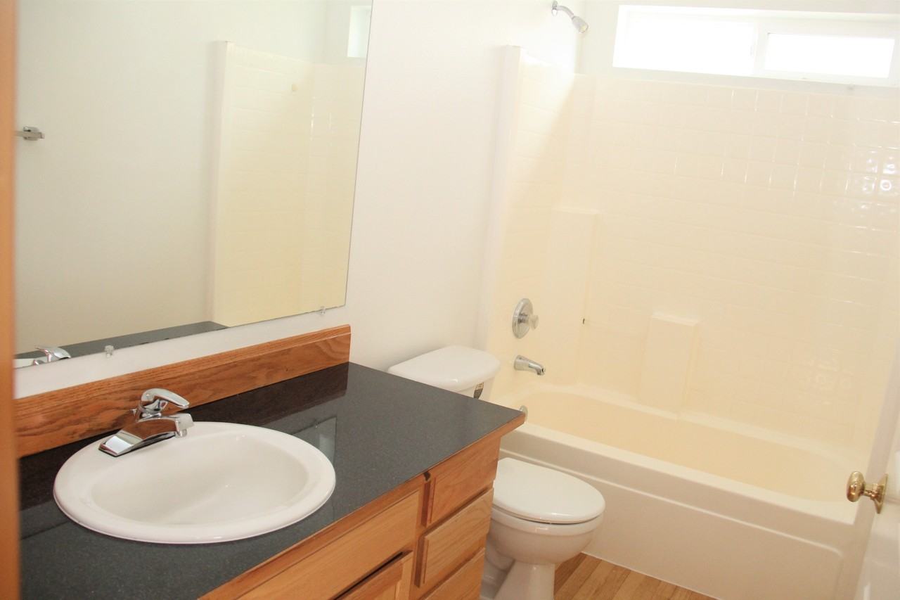 4006 S 126th St #NA - Photo 6 of 19