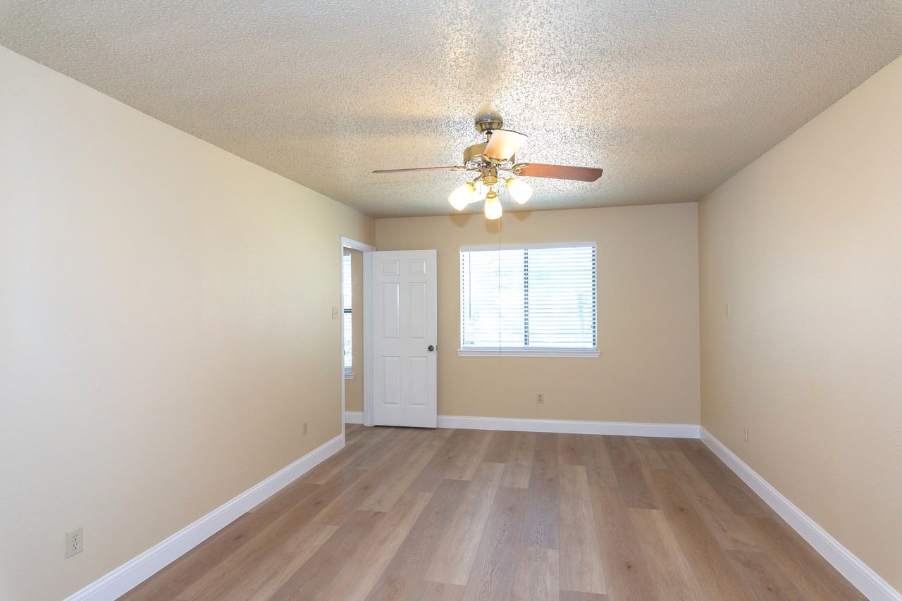 13116 Amarillo Ave #NA - Photo 7 of 24