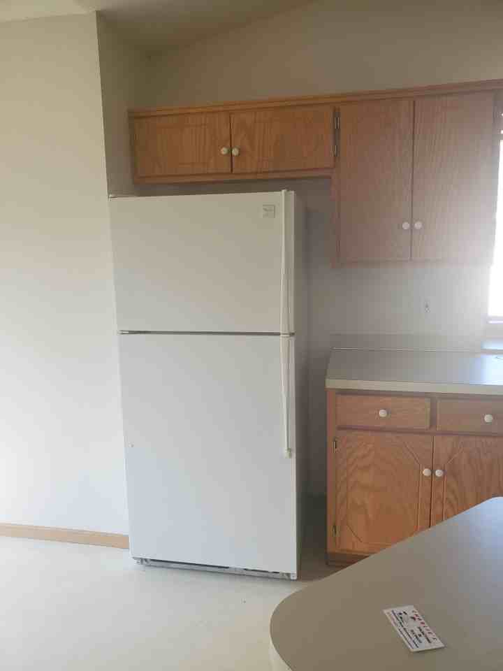 1157 Atwood St S #NA - Photo 3 of 26