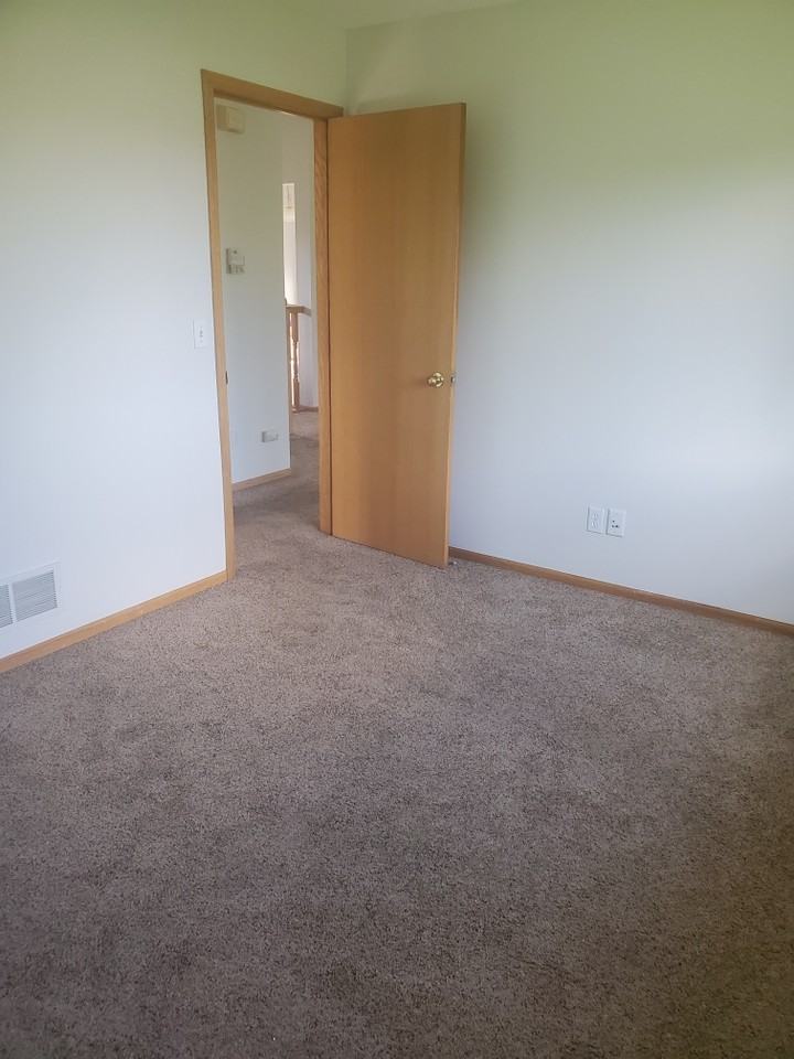 1157 Atwood St S #NA - Photo 6 of 26