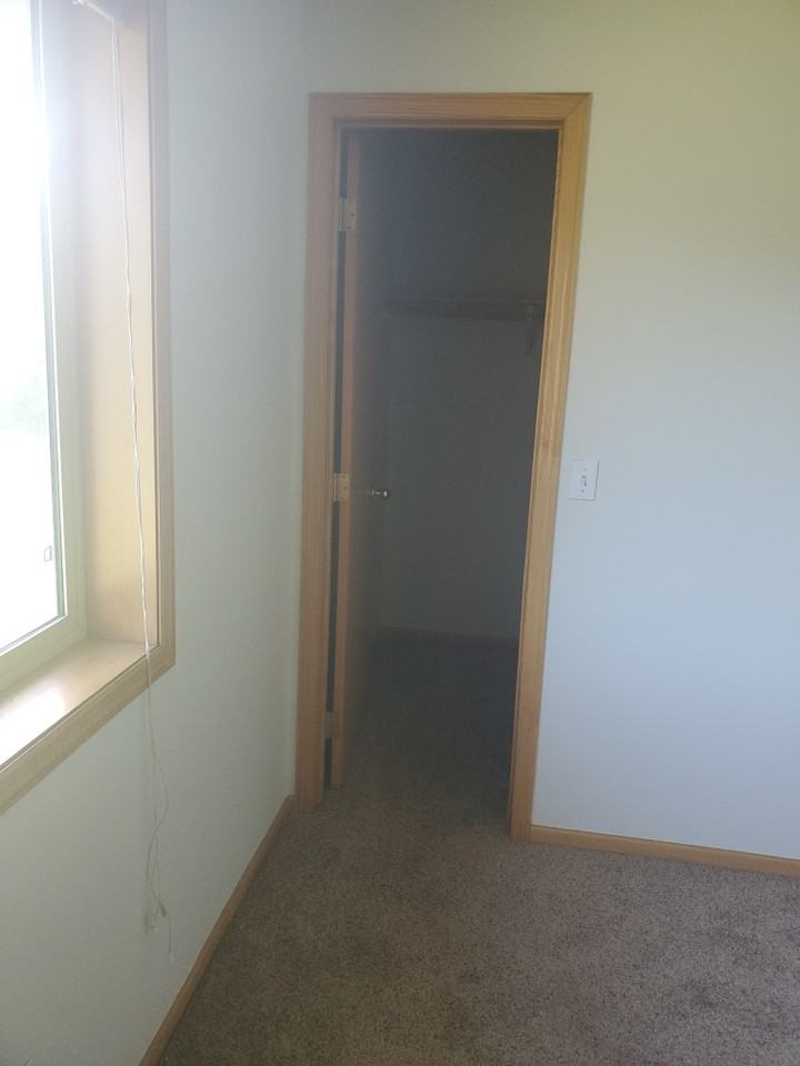 1157 Atwood St S #NA - Photo 7 of 26