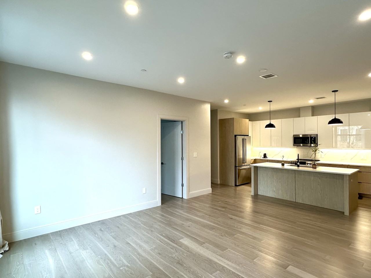 85 Myrtle St #213 - Photo 2 of 21